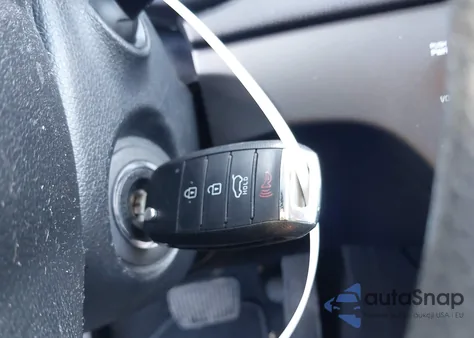 2020 Kia Sportage Lx z USA, uszkodzony, nr VIN KNDPMCACXL7806002